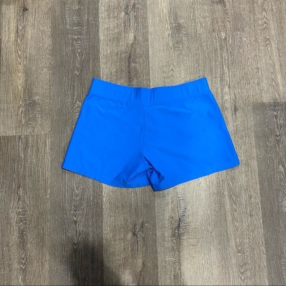 Nike Capri Shorts Tank Top Athletic Wear Set. I never got to wear it. - Picture 10 of 11